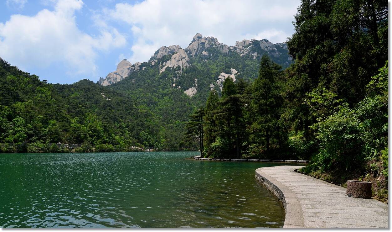 18611349.JPG 18611349.JPG